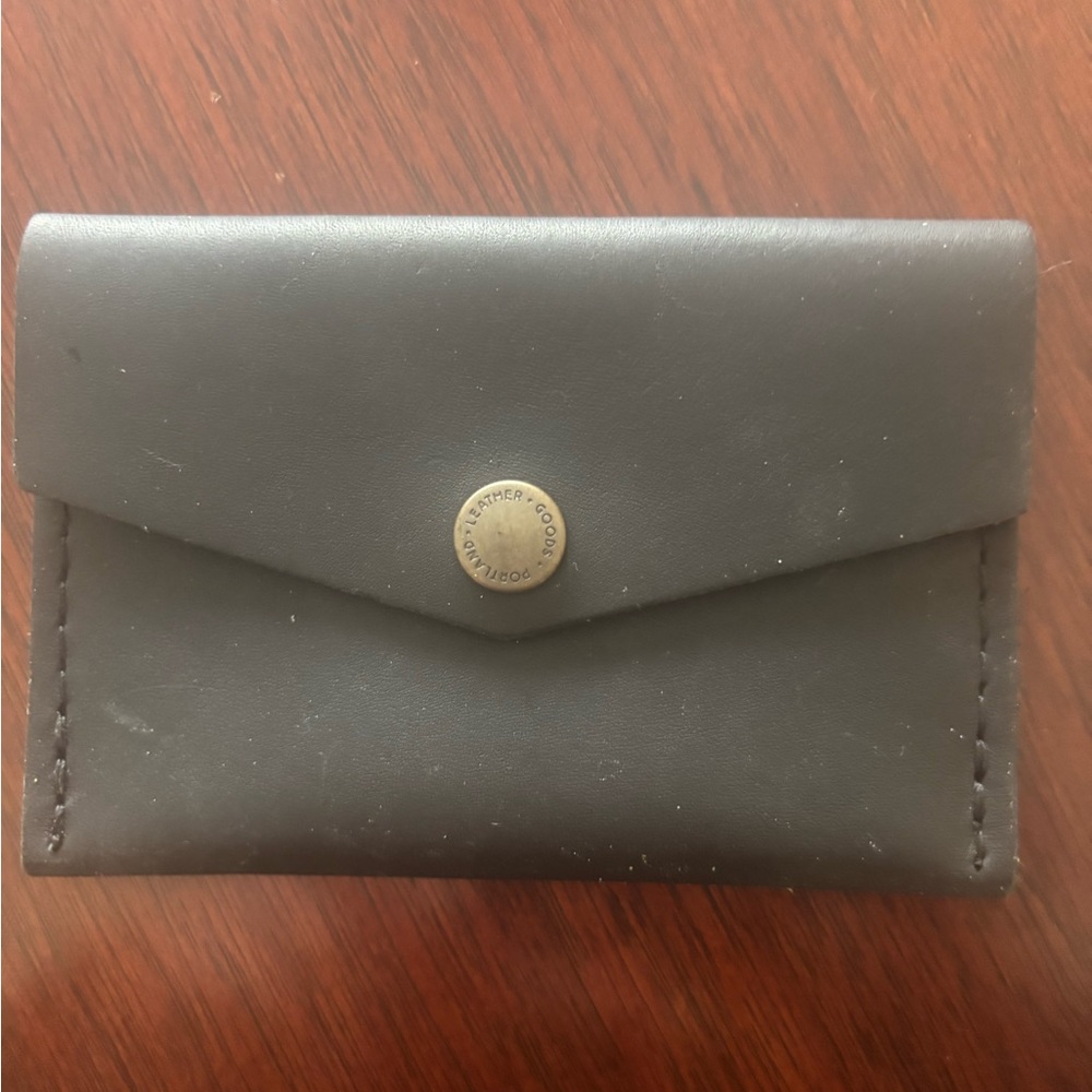 Portland Leather Goods card holder